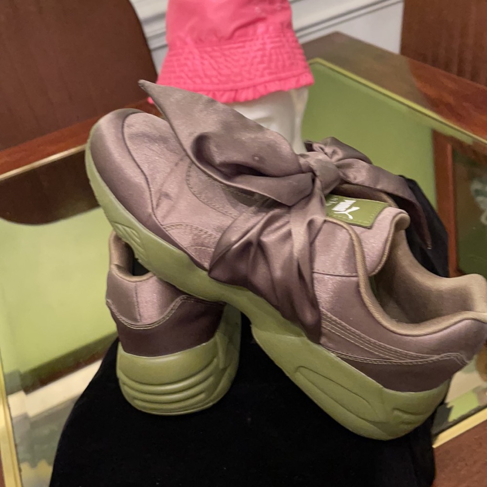 Puma by Rihanna still in great condition see pics. - Picture 6 of 11